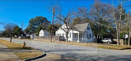 Building Photo - 2901 Peabody Ave