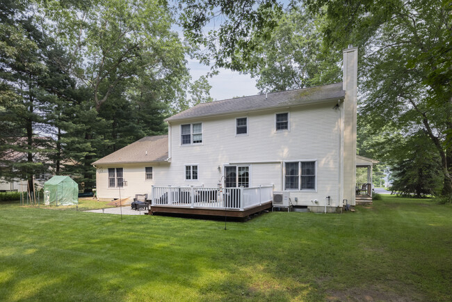Building Photo - 200 Table Rock Rd