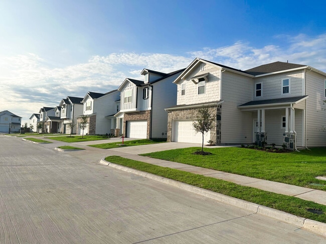 Building Photo - The Residences at Harrison Park