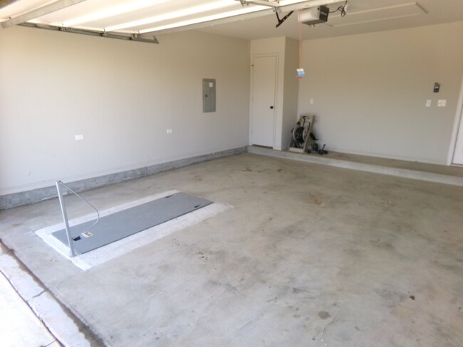 Foto del edificio - 4203 Eagle Cliff Dr