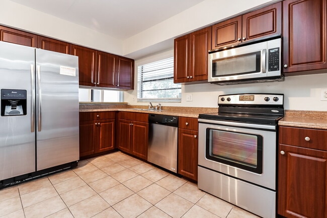 Foto del edificio - 10375 Chadbourne Dr