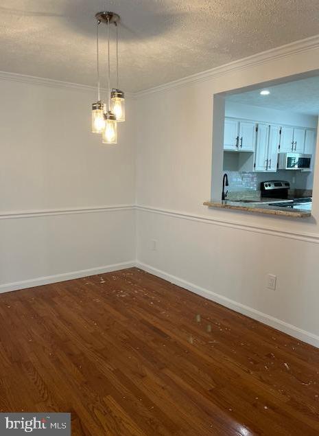 Foto del edificio - 7511 Weatherby Dr