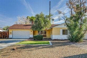 Building Photo - 1516 Inverness Ave