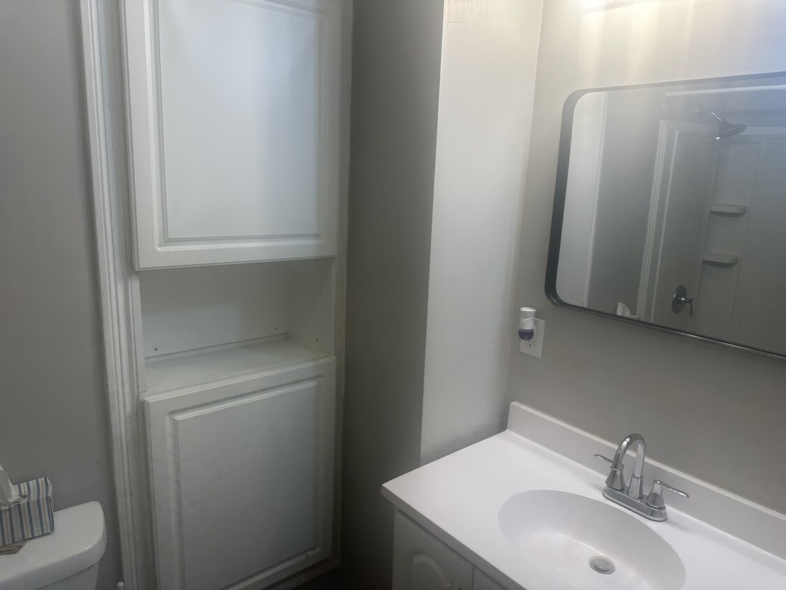 Foto principal - 1207 Chalet Ave