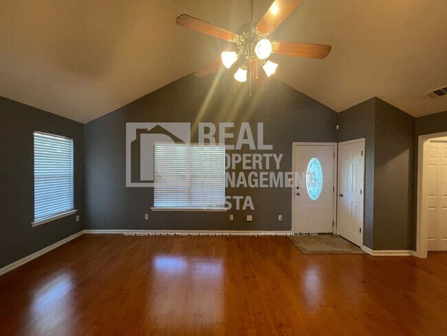 Foto del edificio - Stunning Three Bedroom Home in Bonaire