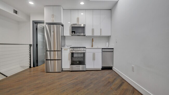 Foto del edificio - 1808 Benning Rd NE