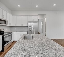 Building Photo - 2709 Rockhill Rd