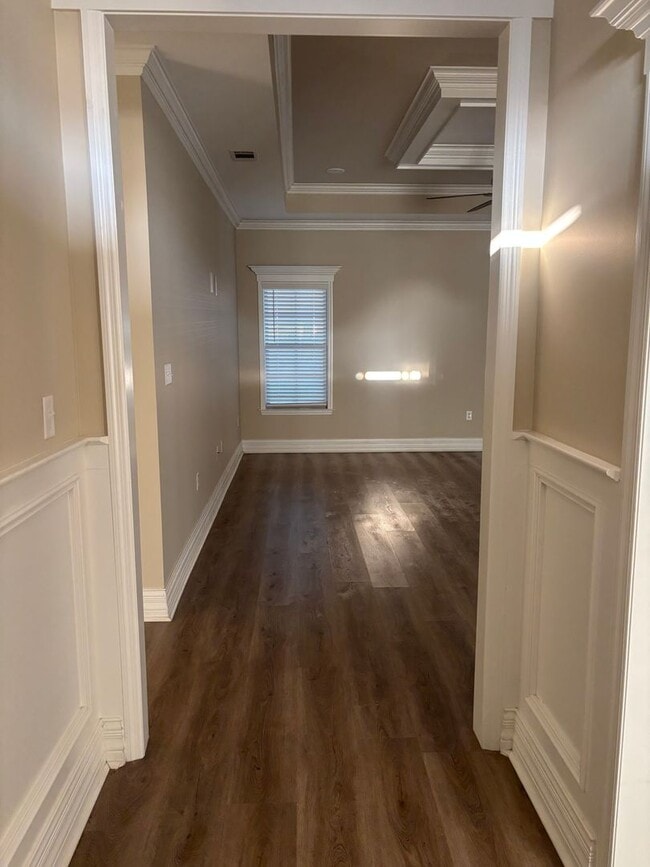 Building Photo - Home in Knights Landing