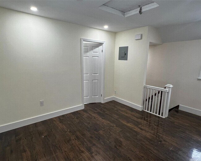 Foto del edificio - 107-36-107108 108th St