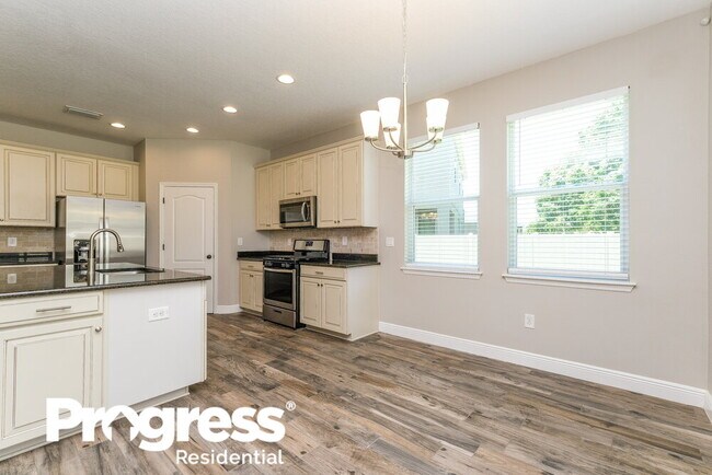 Building Photo - 11318 Emerald Shore Dr