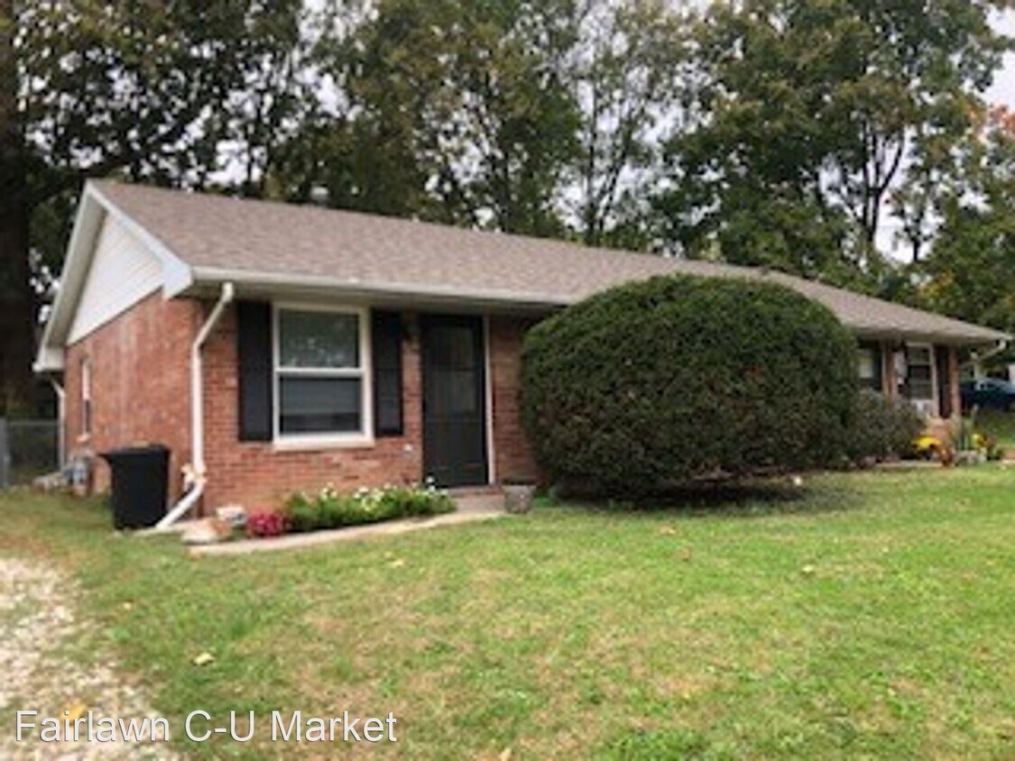 Primary Photo - 2 br, 1 bath House - 1321 S. State St.