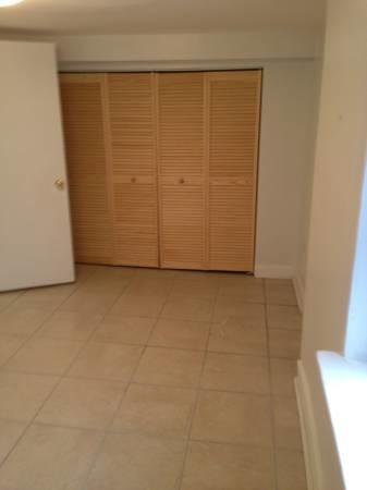 Foto del edificio - 5731 9th St NW