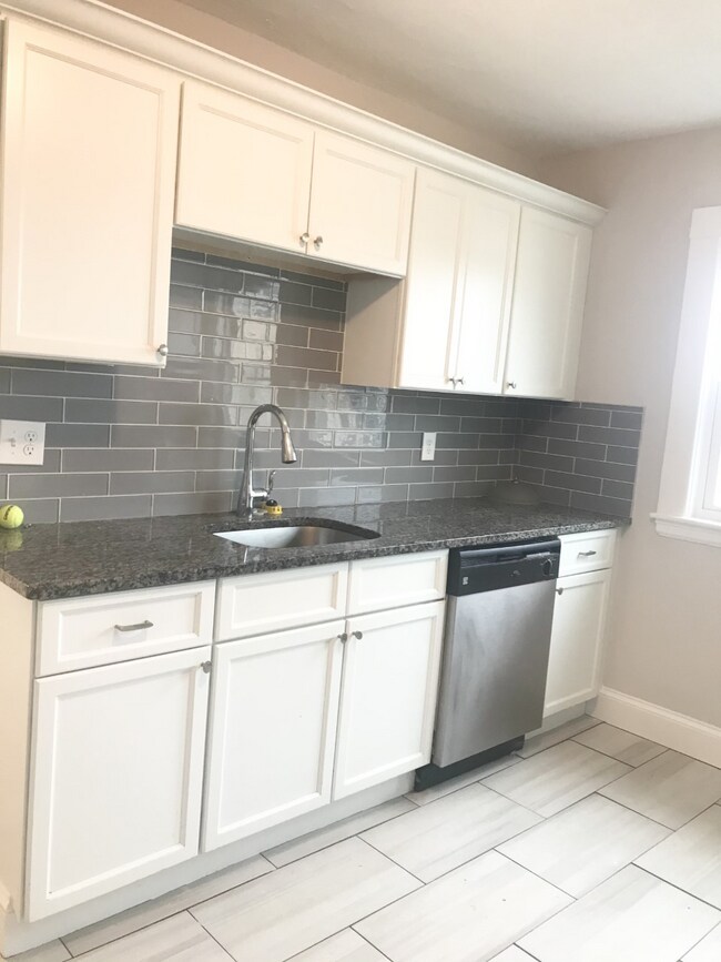 Foto del edificio - 16 School St