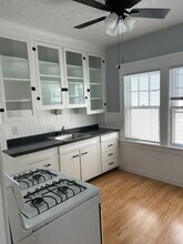 Building Photo - 267 Parkside Ave