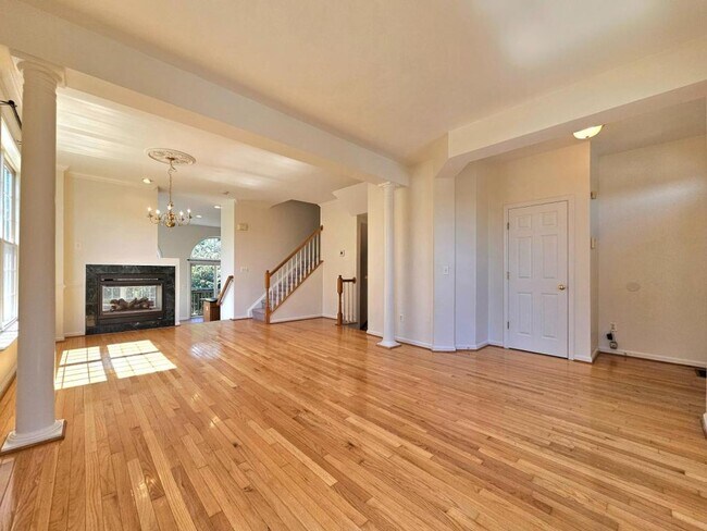 Building Photo - 15610 William Bayliss Ct