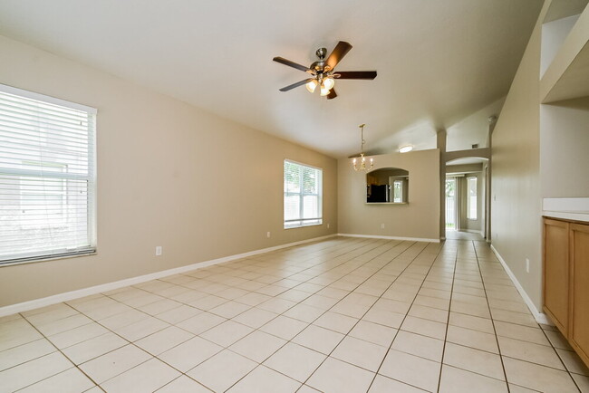 Foto del edificio - 12622 Montford Ln