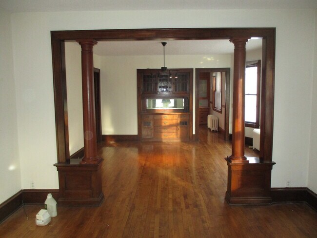 Foto del edificio - 3227 29th Ave S