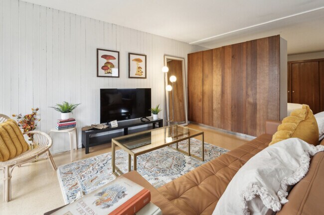 Foto del edificio - 721 N 38th St