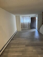 Building Photo - 207 Terrace Ave