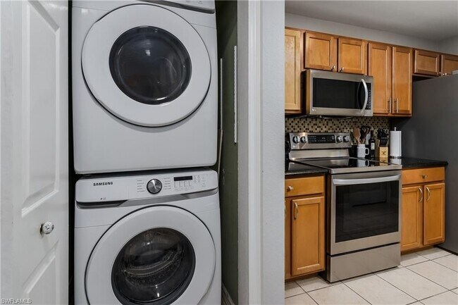 Foto del edificio - 9068 Gervais Cir