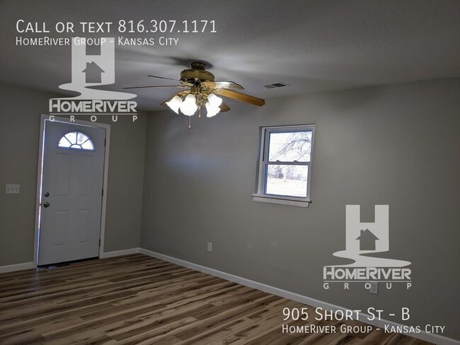 Foto del edificio - Charming Fourplex in Lathrop!