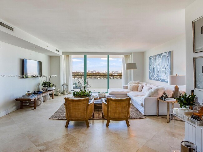 Foto del edificio - 3400 SW 27th Ave
