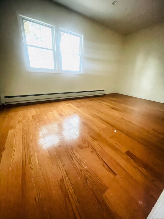 Foto del edificio - 172-24 125th Ave