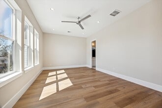 Building Photo - 5617 Leonard St