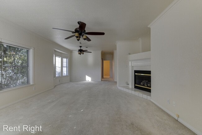 Building Photo - 2 br, 2 bath House - 1759 Baker Street