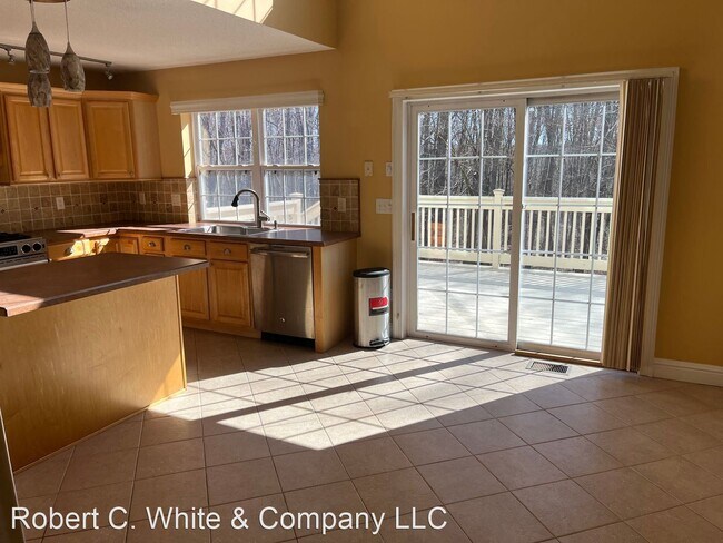 Foto del edificio - 3 br, 2.5 bath House - 138 Eagle Hollow Dr.