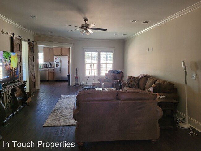 Building Photo - 3 br, 2 bath House - 3613 Deidra Miller Cir
