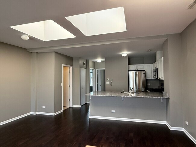 Foto del edificio - 3516 N Sheffield Ave