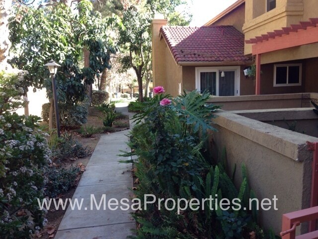 Foto del edificio - 9900 Highland Ave