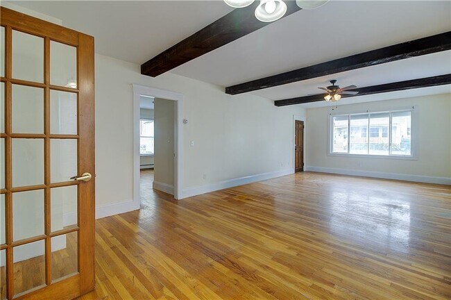 Foto del edificio - 650 Grove St