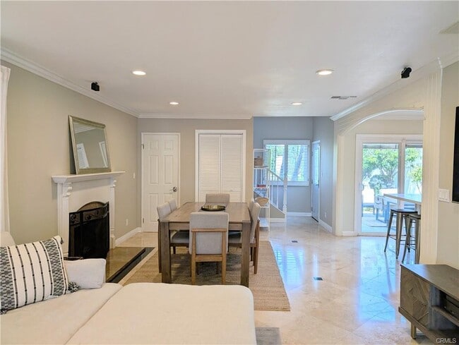 Foto del edificio - 3527 Cricklewood St