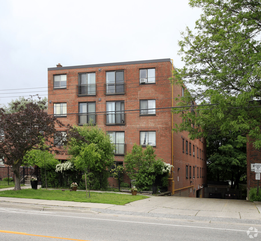 Primary Photo - Chadwick Co-Op