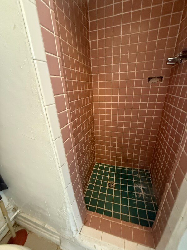 Foto del edificio - 5721 E Gage Ave