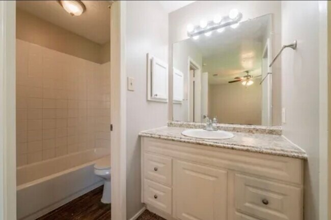 Foto del edificio - 20422 Bishops Gate Ln