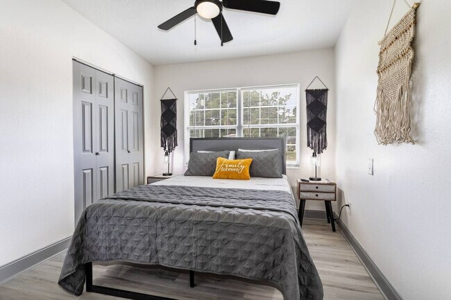 Foto del edificio - 5343 Hermosa St