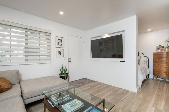 Foto del edificio - 767 Eastshore Terrace