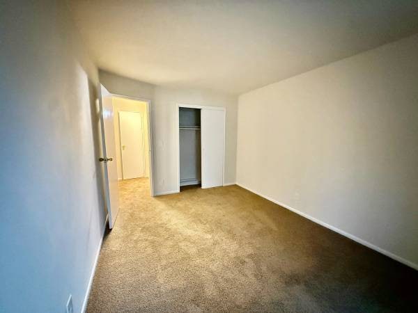 Building Photo - 30 2nd St