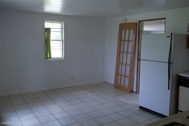 Building Photo - 11515 Sarle Rd