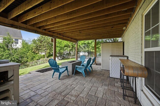 Foto del edificio - 753 Bonnie Ridge Dr NE