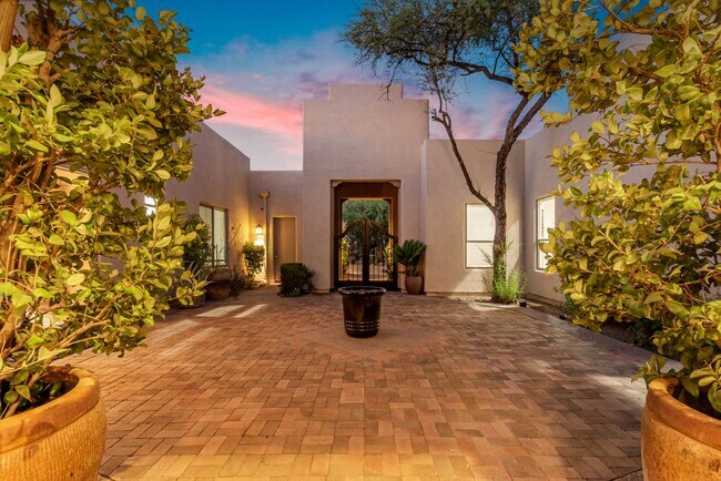 Foto del edificio - 10119 E Winter Sun Dr, Scottsdale, AZ 85262