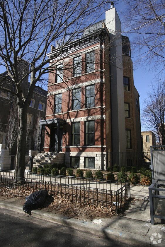 1816 N Mohawk St, Chicago, IL 60614 Apartments in Chicago, IL