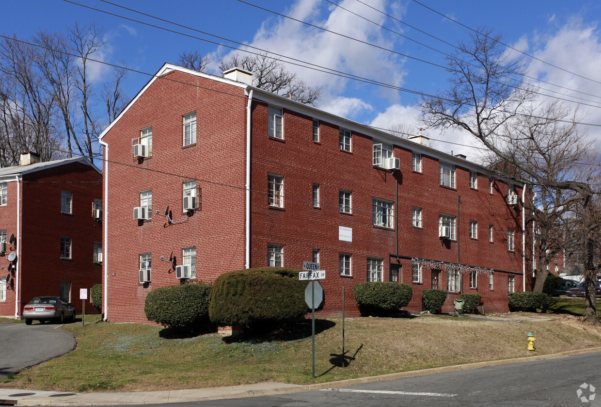 Primary Photo - Rahill Apartments
