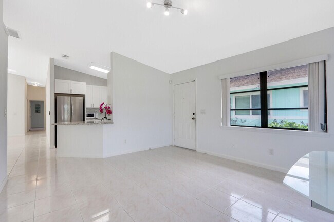 Foto del edificio - 6018 Hollywood St