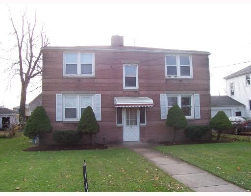 Primary Photo - 37 Knowlton Ave