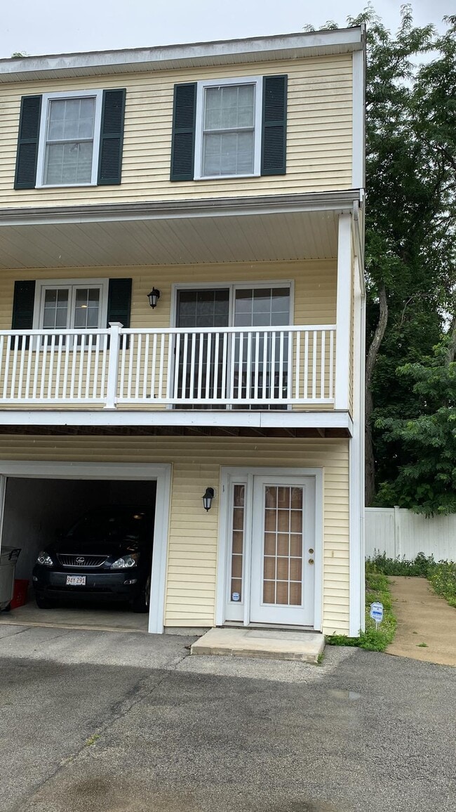 Exterior - 67 Princeton St