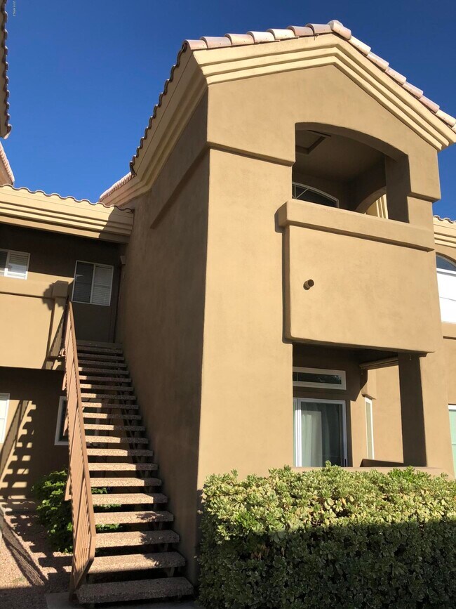 Building Photo - 5335 E Shea Blvd